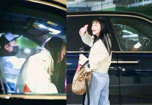 周洁琼圈内爆料事件,揭秘明星背后的真实生活